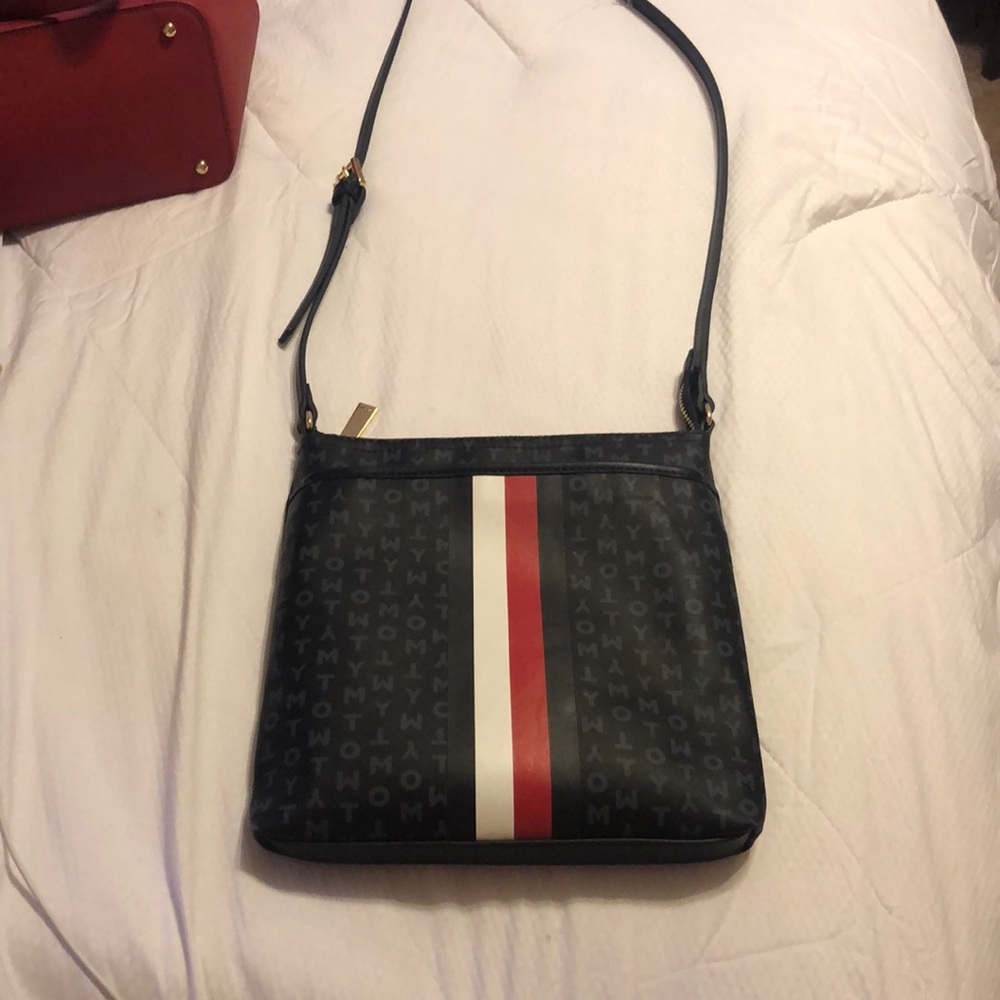 tommy over the shoulder purse